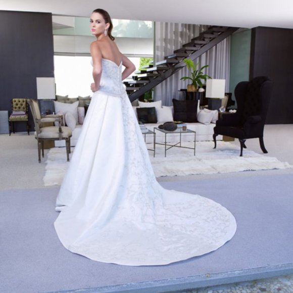 NWT! Casablanca 1933 Wedding Gown size 10 - Picture 2 of 8